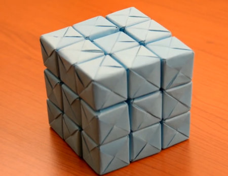 Origami puzzle cubo.